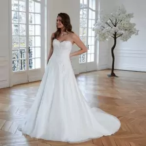 Robe de mariée AD-2022-02 by Couture Nuptiale