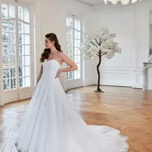 Robe de mariée AD-2022-03 by Couture Nuptiale
