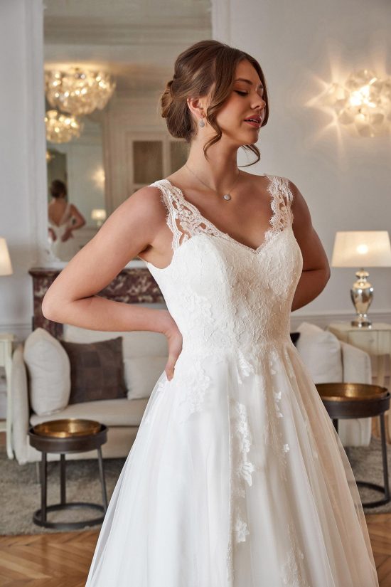 Robe de Mariée ERNA Couture Nuptiale 2022 AD Couture