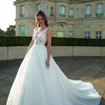 Robe de mariée Esmeralda by Pronuptia chez Elegance Nuptiale