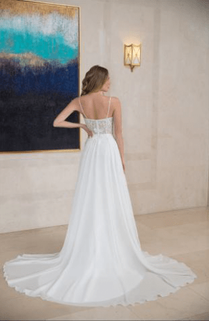 Robe de mariée AD-2022-46 by Matrimonia