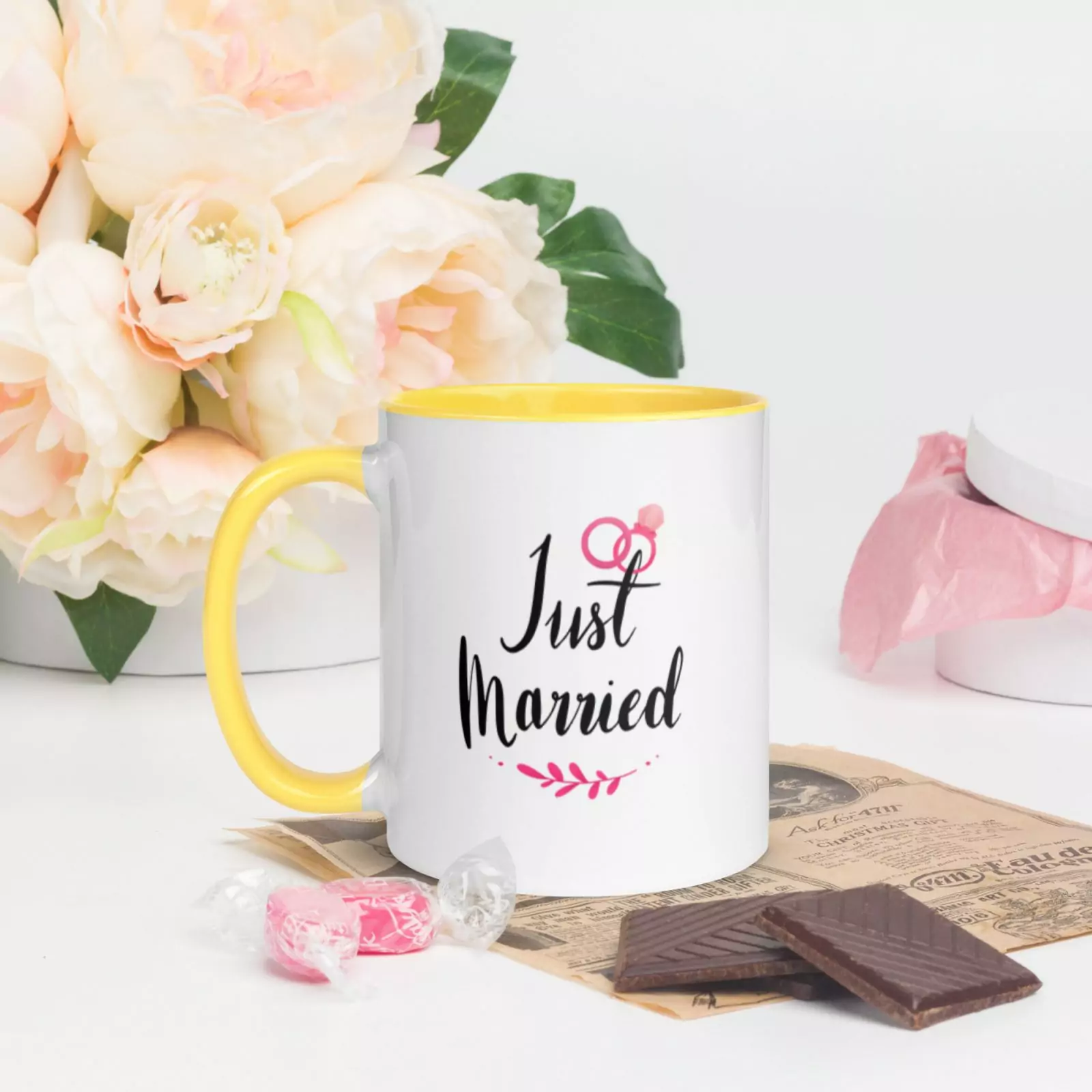 Mug Just Married à Intérieur Coloré – Image 13