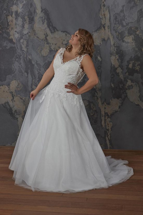 Robe de Mariée BAYA CURVES 2024