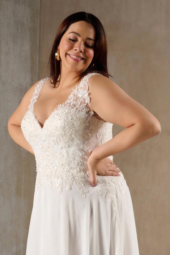 Robe de mariée ORIELLA CURVES 2025