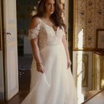 Robe de mariée DUPREE CURVES 2025